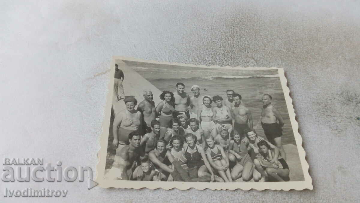 Photo Nessebar Men, women and children at the pier 1950