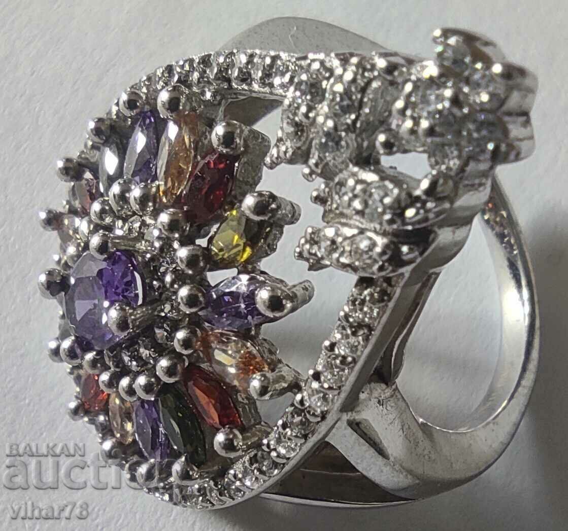 Delivery of SILVER WOMEN'S RING WITH MULTICOLOR ZIRCONIA Delivery of SILVER WOMEN'S RING WITH MULTICOLOR ZIRCONIA