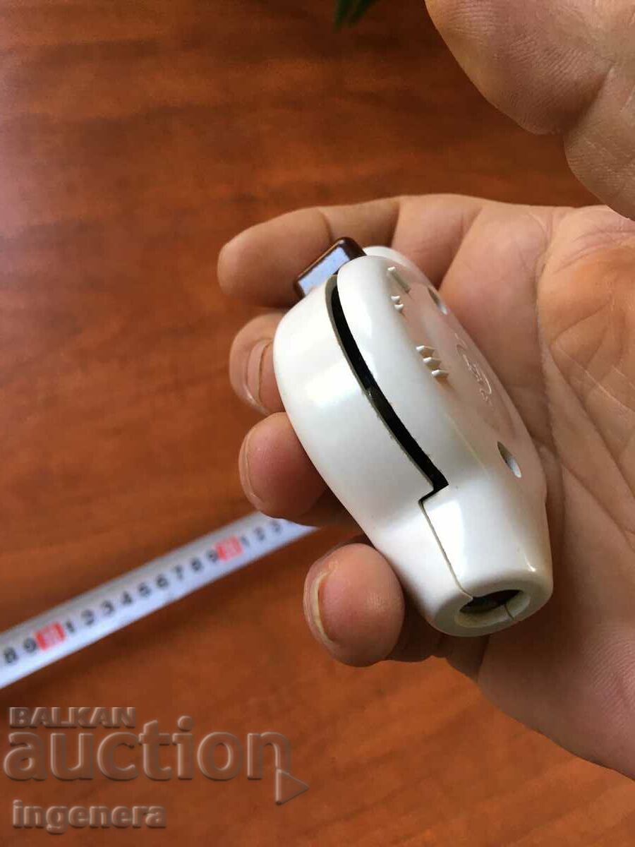 Delivery of THERMO REGULATOR KEY DEGREES BAKELITE ANTIQUE Delivery of THERMO REGULATOR KEY DEGREES BAKELITE ANTIQUE