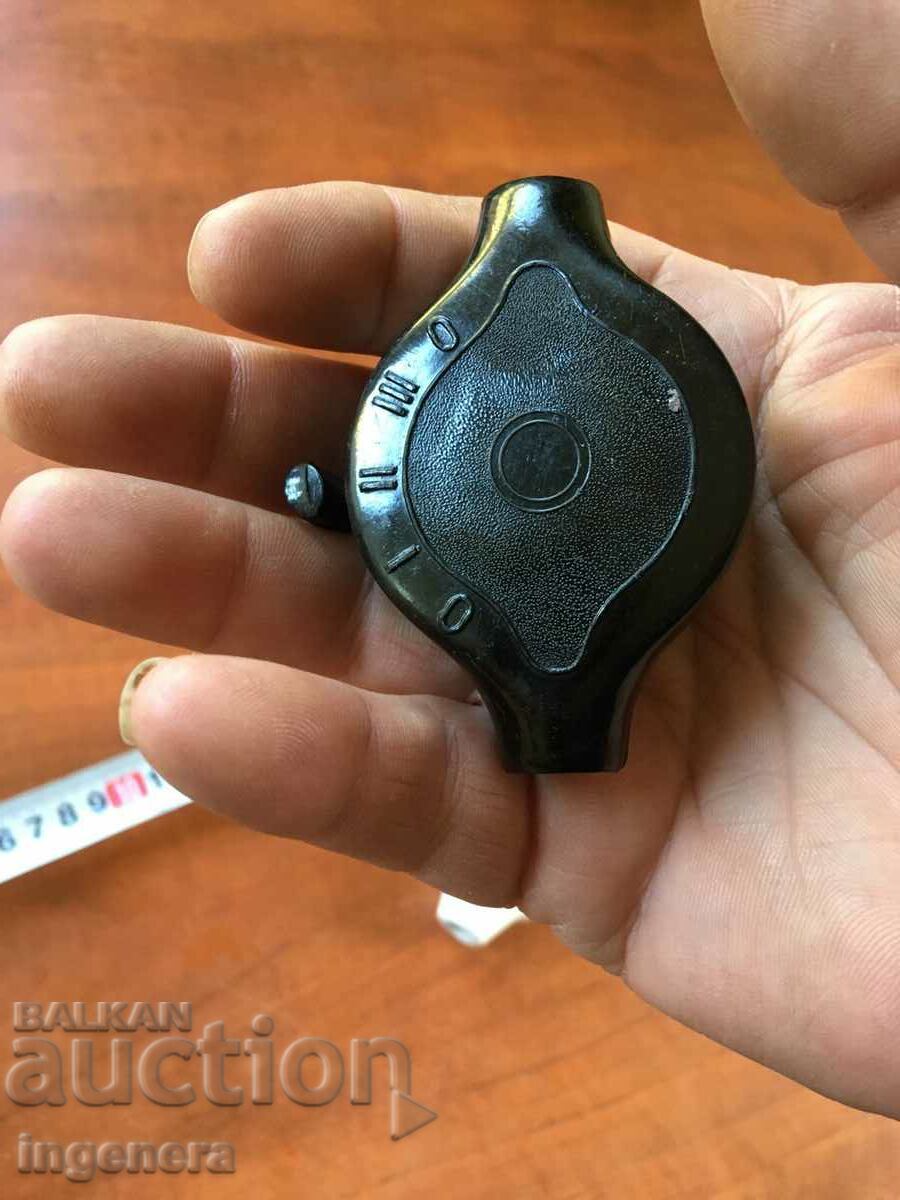 THERMO REGULATOR KEY DEGREES BAKELITE ANTIQUE with price 9.00 BGN | € 4.60 THERMO REGULATOR KEY DEGREES BAKELITE ANTIQUE with price 9.00 BGN | € 4.60