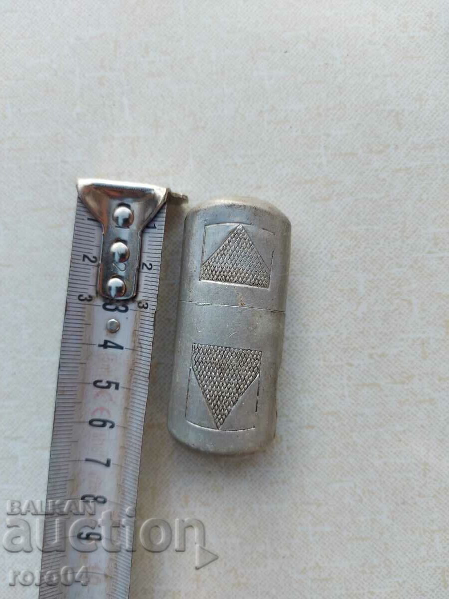 LIGHTER - PETROL - 6