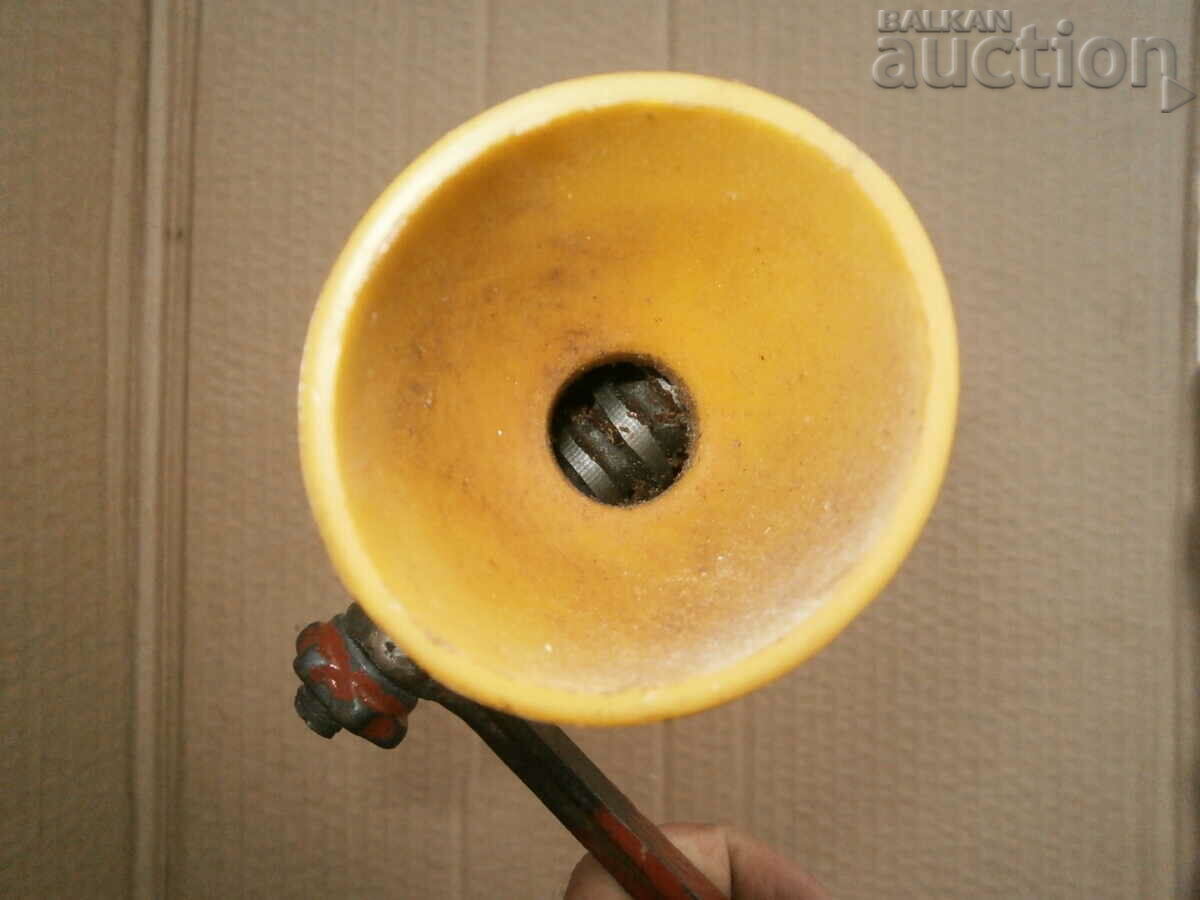 retro cast iron mill grinder for walnuts vintage - 6 retro cast iron mill grinder for walnuts vintage - 6