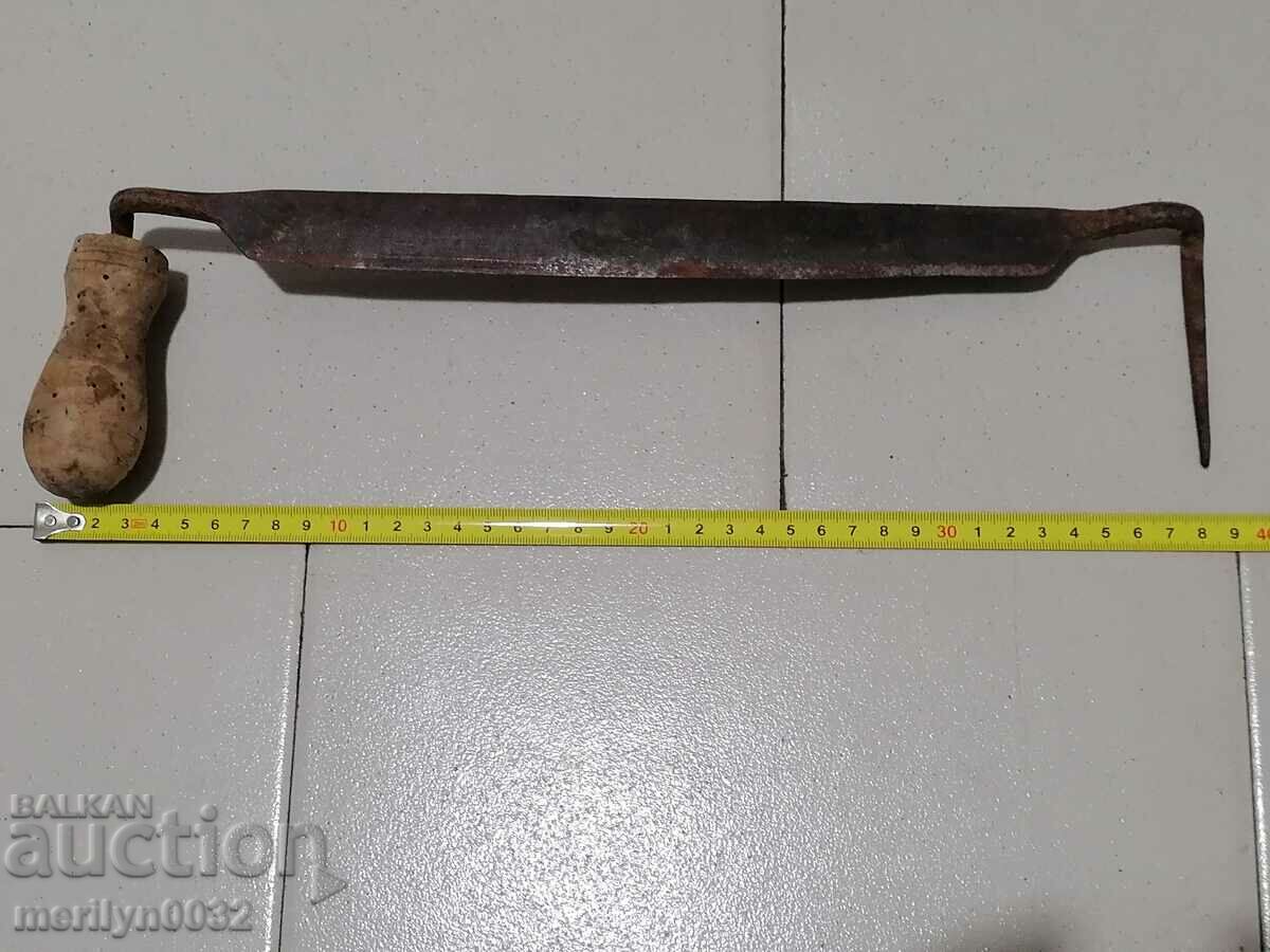 Auction Old rudder wrought iron tool planer scraper Auction Old rudder wrought iron tool planer scraper