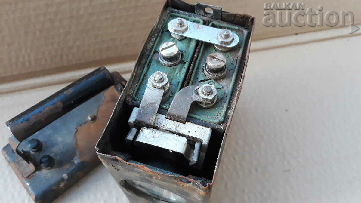 Vintage 1940s WW2 WWII Lantern Searchlight Flashlight - 6