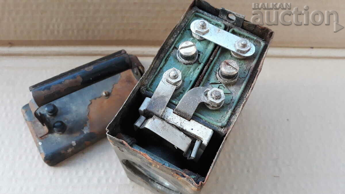 Vintage 1940s WW2 WWII Lantern Searchlight Flashlight - 7