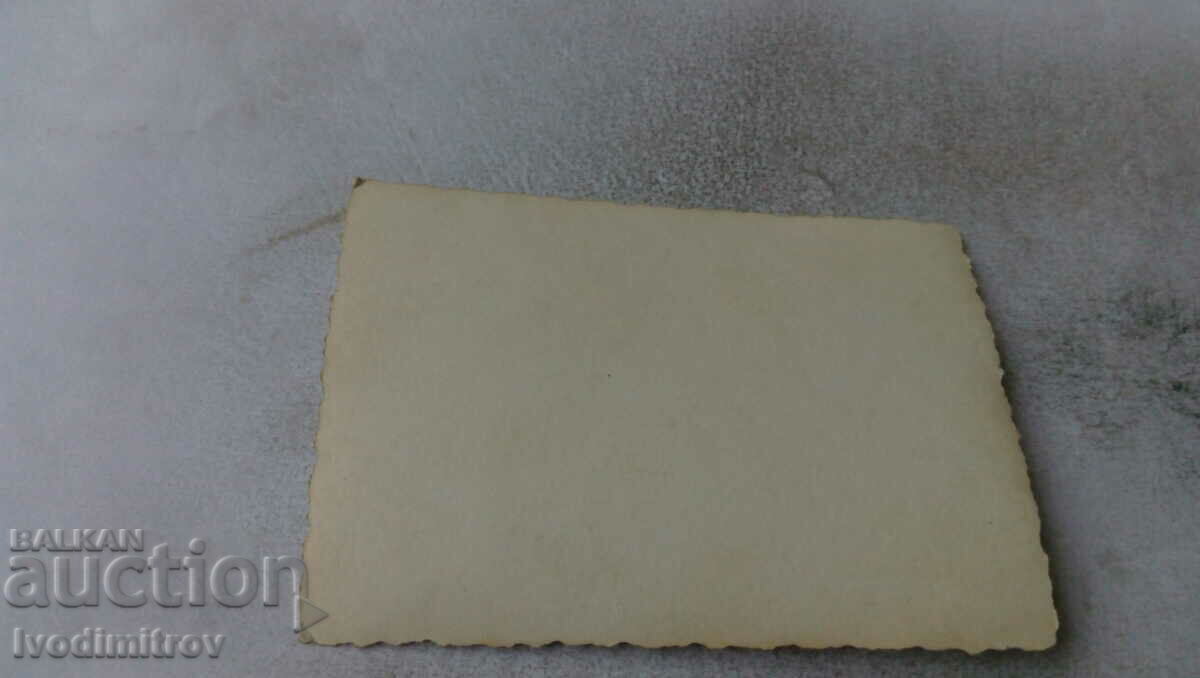 Φωτογραφία Μαθητές με τον δάσκαλό τους με τιμή 0.65 BGN | € 0.33