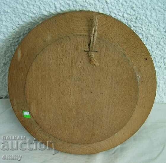 Delivery of Wooden wall plate, wood carving - mountain goat Delivery of Wooden wall plate, wood carving - mountain goat