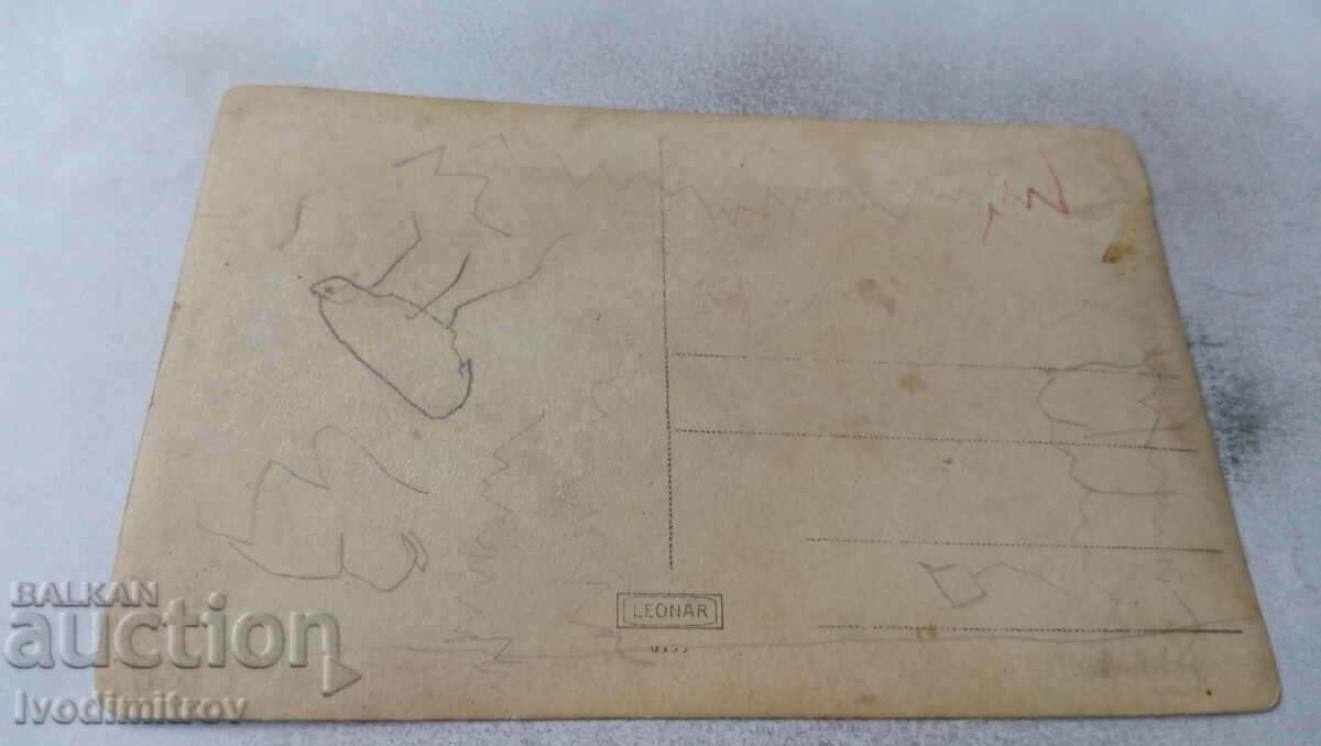 Photo Two young men sitting on a wooden bench with price 1.35 BGN | € 0.69 Photo Two young men sitting on a wooden bench with price 1.35 BGN | € 0.69