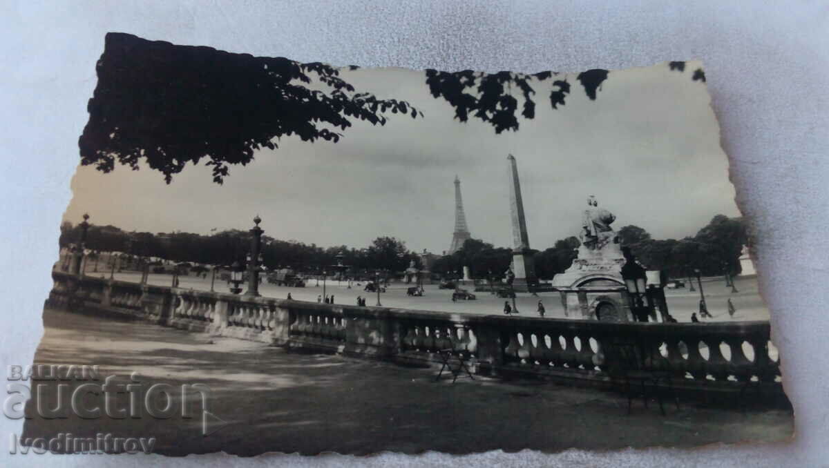 Postcard Paris La Place de la Concorde