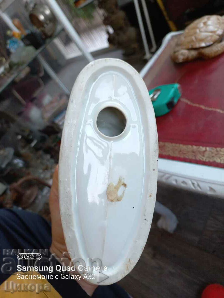 PORCELAIN HORSE FIGURE STATUETTE - 5 PORCELAIN HORSE FIGURE STATUETTE - 5