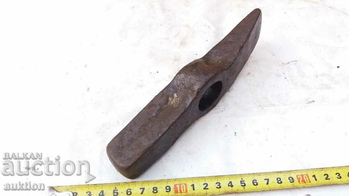 OLD CRAFTSMAN'S HAMMER, TOOL - 6 OLD CRAFTSMAN'S HAMMER, TOOL - 6