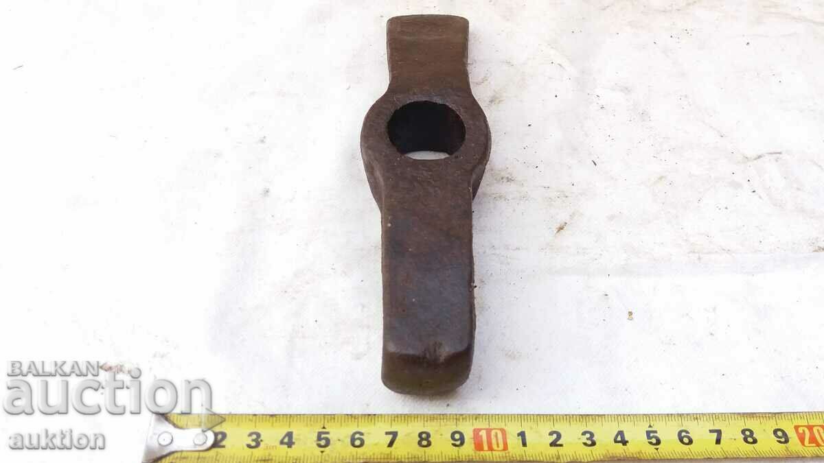 OLD CRAFTSMAN'S HAMMER, TOOL - 7 OLD CRAFTSMAN'S HAMMER, TOOL - 7