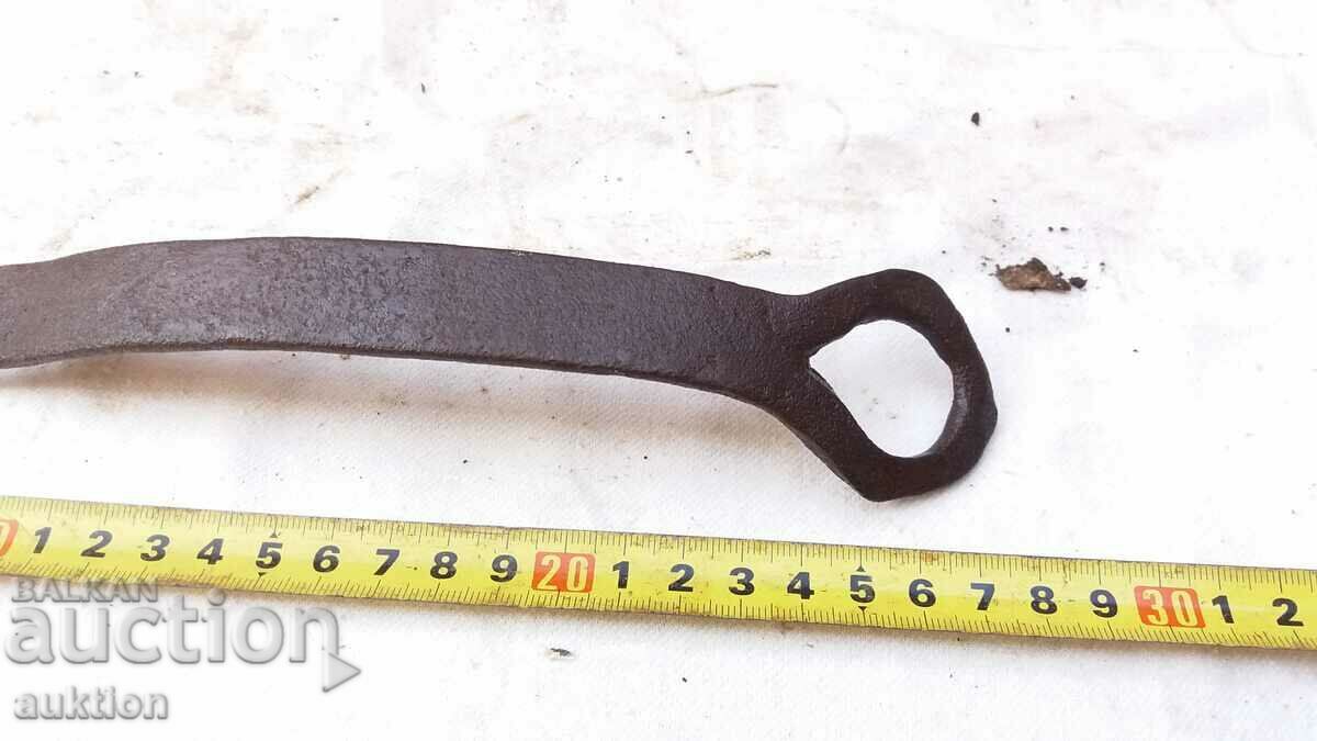 FORGED LATCH, LOCK - CRANE with price 3.99 BGN | € 2.04 FORGED LATCH, LOCK - CRANE with price 3.99 BGN | € 2.04