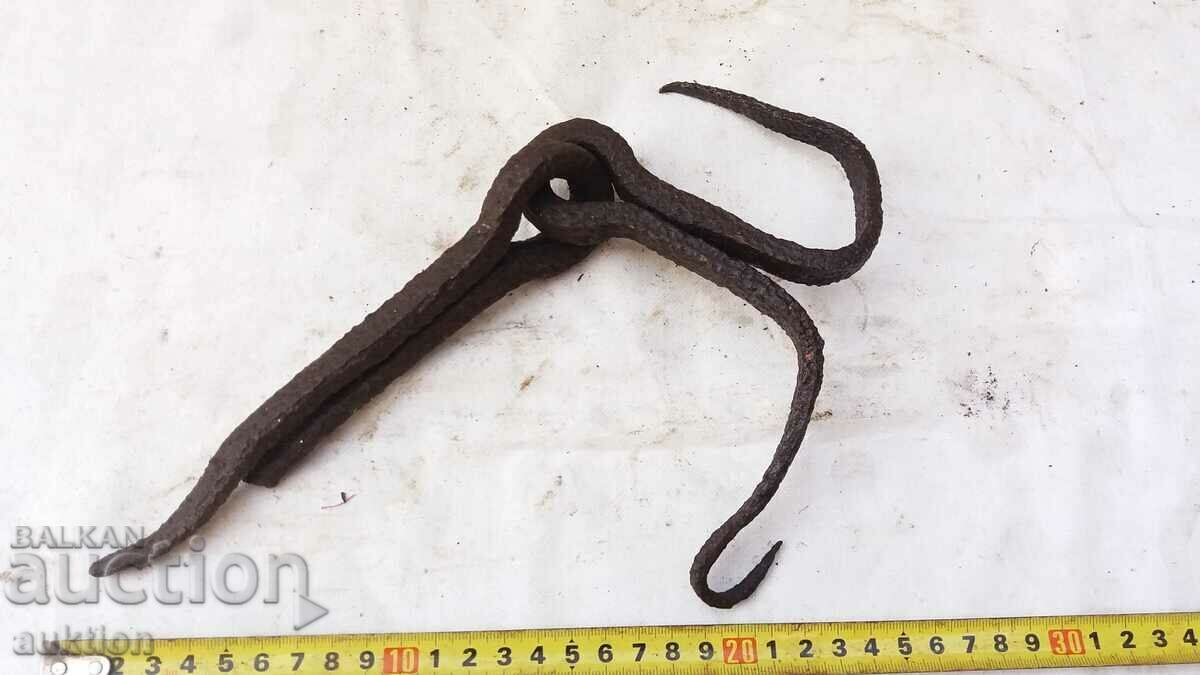 FORGED RENAISSANCE DOOR HINGES - CRANE with price 3.49 BGN | € 1.78 FORGED RENAISSANCE DOOR HINGES - CRANE with price 3.49 BGN | € 1.78