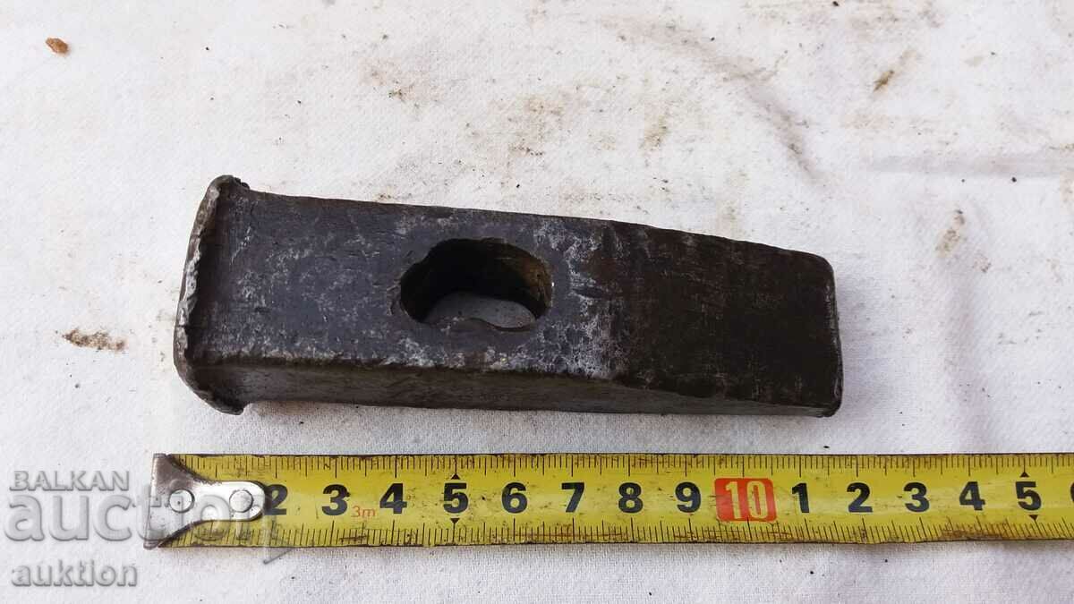 Delivery of SOC. STEEL HAMMER - 1 KG. Delivery of SOC. STEEL HAMMER - 1 KG.