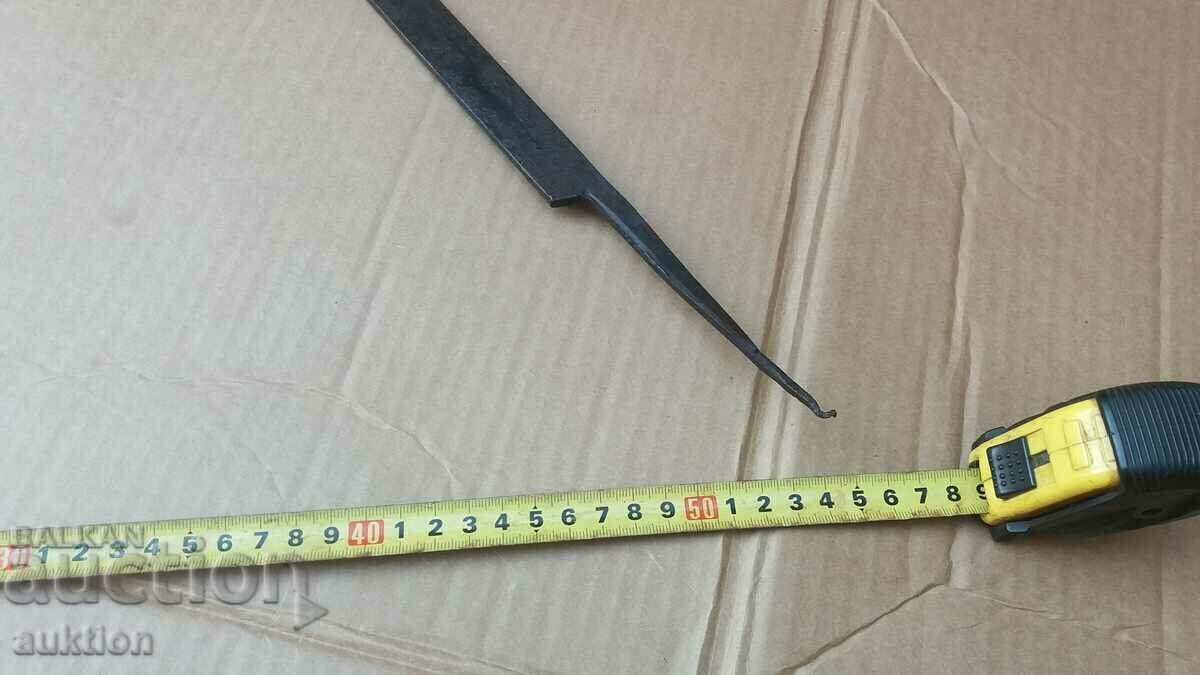 Auction FORGED MASSIVE LARGE RENAISSANCE SICKLE Auction FORGED MASSIVE LARGE RENAISSANCE SICKLE