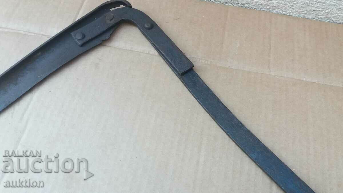 Delivery of FORGED MASSIVE LARGE RENAISSANCE SICKLE Delivery of FORGED MASSIVE LARGE RENAISSANCE SICKLE