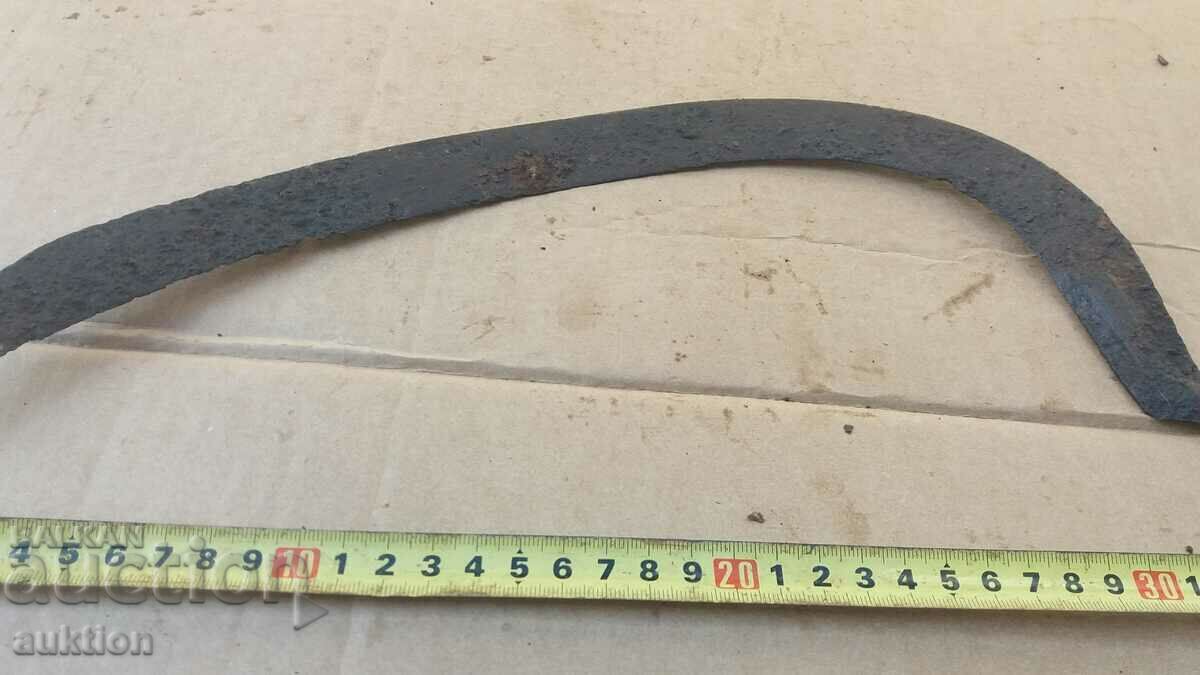 Auction FORGED RENAISSANCE SICKLE Auction FORGED RENAISSANCE SICKLE