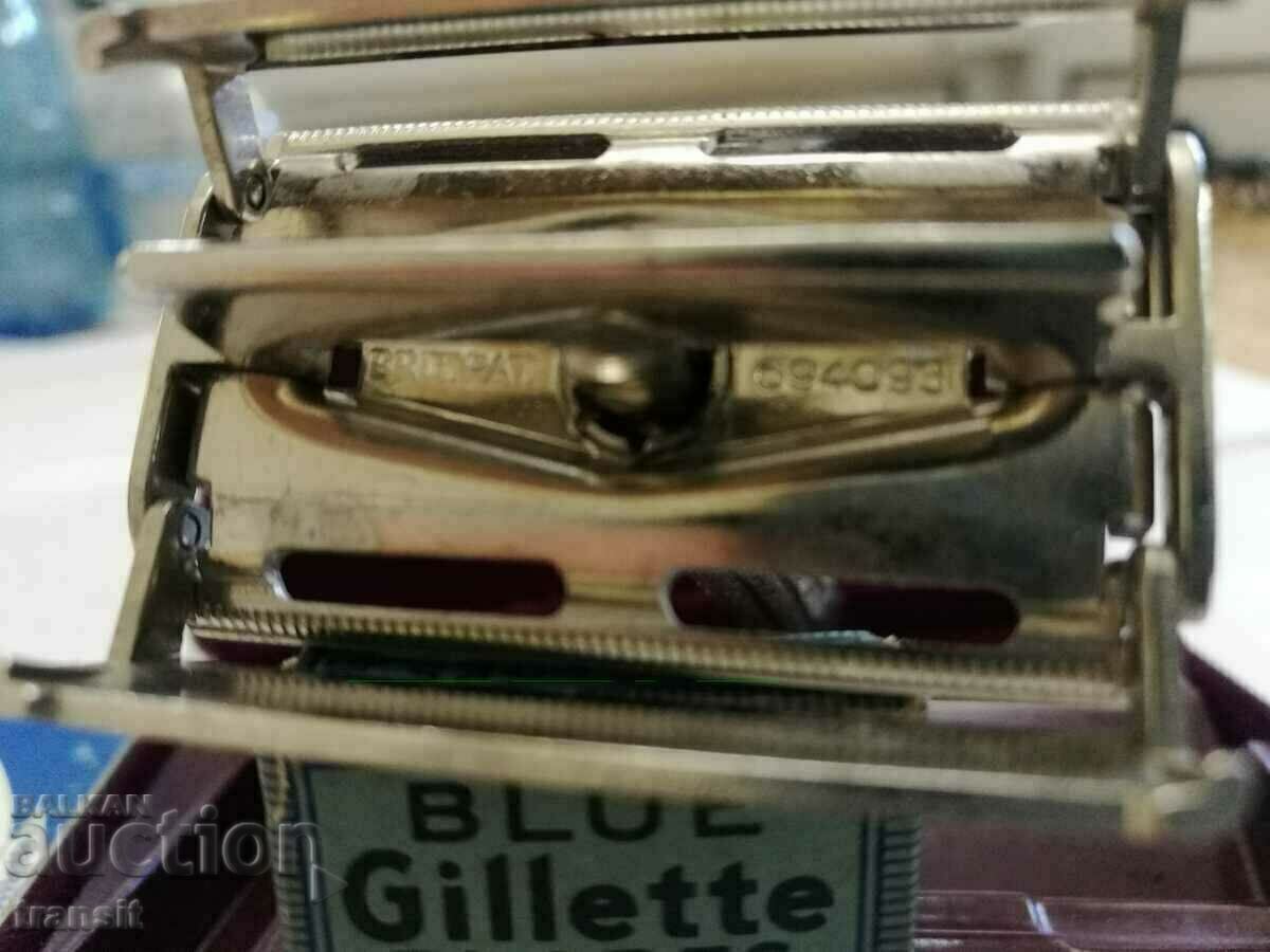 Delivery of Gillette Aristocrat 1948