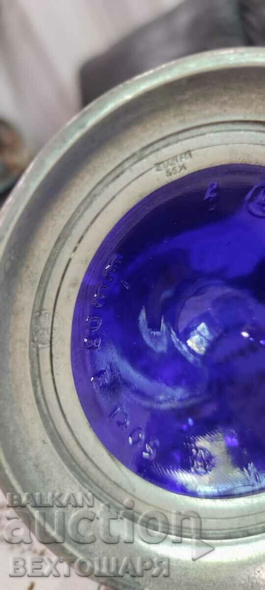 Delivery of Carafe Jug Decanter Cobalt Glass Delivery of Carafe Jug Decanter Cobalt Glass