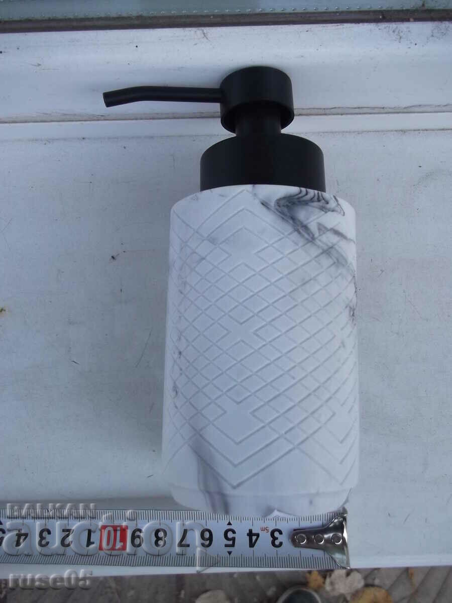 Delivery of Soap dispenser new Delivery of Soap dispenser new