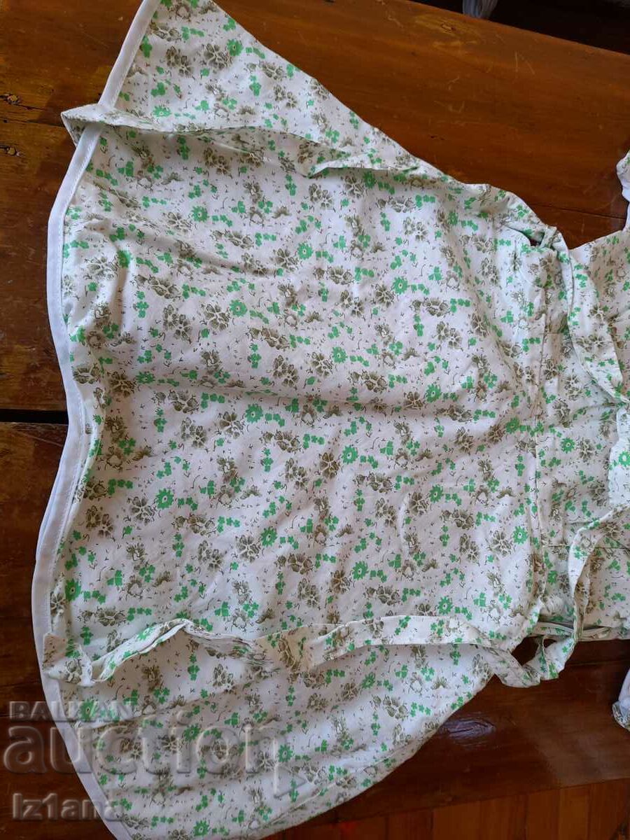 Auction An old children's dress Auction An old children's dress