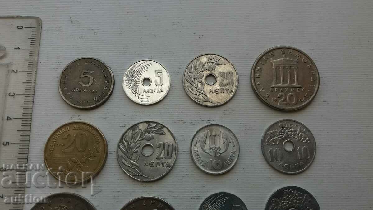 Auction COLLECTION OF 12 GREEK DRACHMAS - MISCELLANEOUS Auction COLLECTION OF 12 GREEK DRACHMAS - MISCELLANEOUS