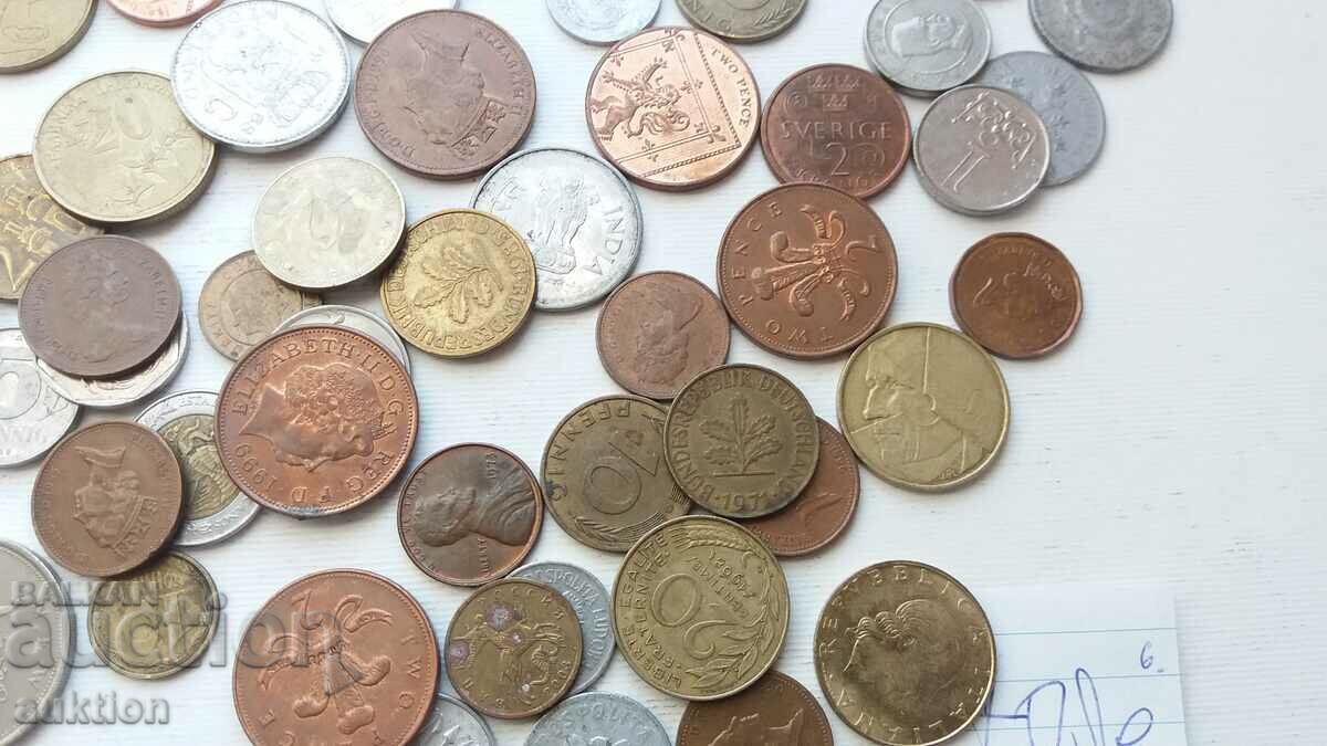 A COLLECTION OF 70 FOREIGN COINS with price 11.99 BGN | € 6.13 A COLLECTION OF 70 FOREIGN COINS with price 11.99 BGN | € 6.13