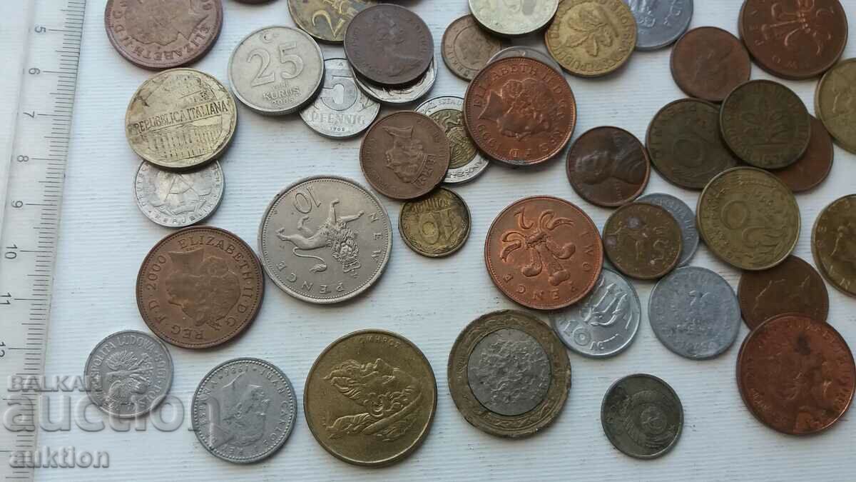 Auction A COLLECTION OF 70 FOREIGN COINS Auction A COLLECTION OF 70 FOREIGN COINS