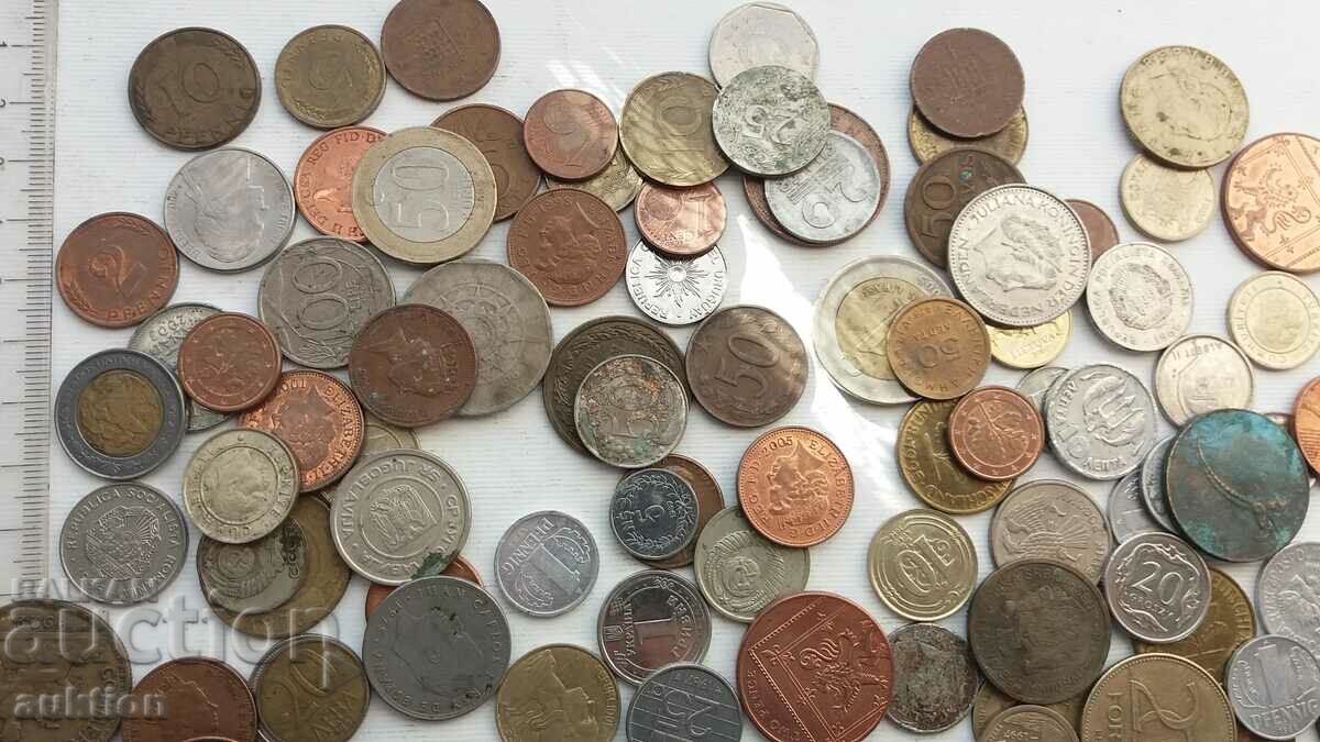 COLLECTION OF 100 FOREIGN COINS - 7 COLLECTION OF 100 FOREIGN COINS - 7