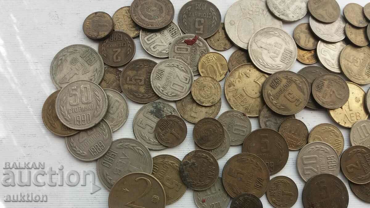 A COLLECTION OF 80 NUMBERS OF DIFFERENT SOC. COINS - BULGARIA with price 26.99 BGN | € 13.80