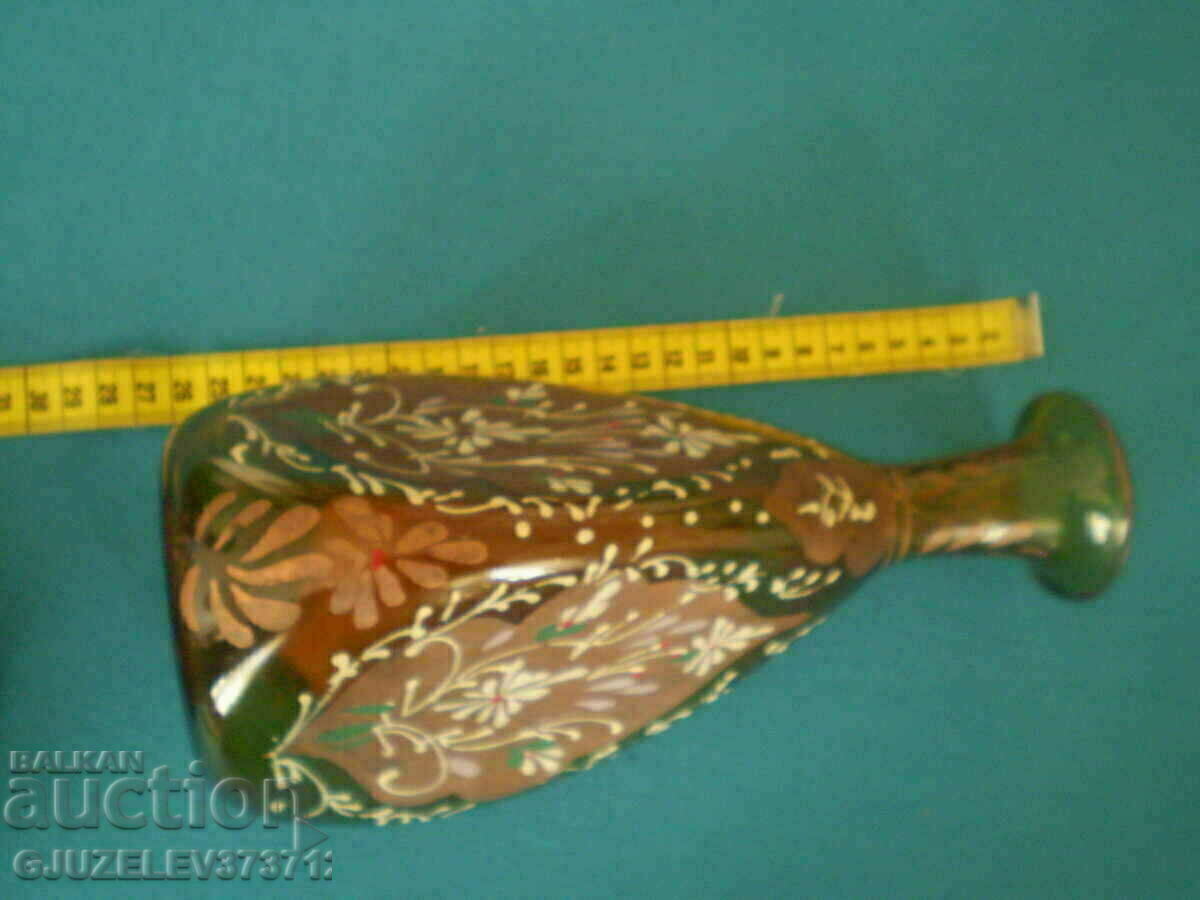 Auction  Hand blown and hand painted caramel carafe