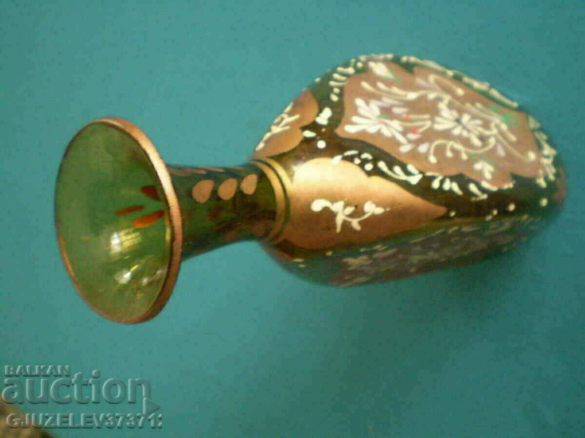 Delivery of Hand blown and hand painted caramel carafe