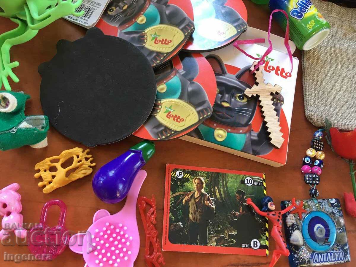 LOT OF TOY PADS BALLS ETC - 7 LOT OF TOY PADS BALLS ETC - 7