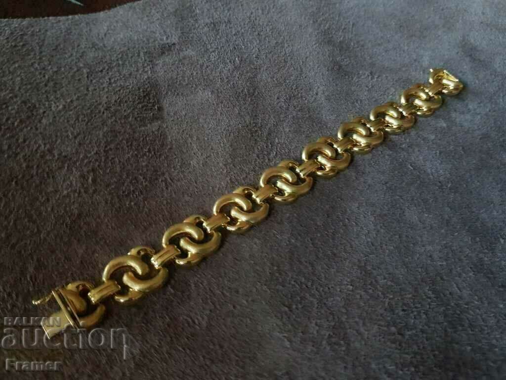 18Κ ΧΡΥΣΟΣ Κομψό ΜΑΣΙΦ Γερμανικό χρυσό βραχιόλι με αλυσίδα με τιμή 6000.00 BGN | € 3067.75 18Κ ΧΡΥΣΟΣ Κομψό ΜΑΣΙΦ Γερμανικό χρυσό βραχιόλι με αλυσίδα με τιμή 6000.00 BGN | € 3067.75