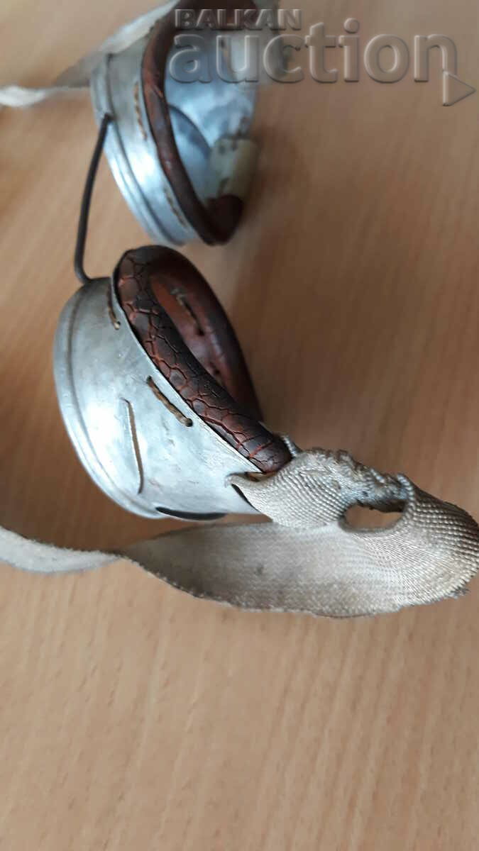 ancient primitive glasses - 6 ancient primitive glasses - 6