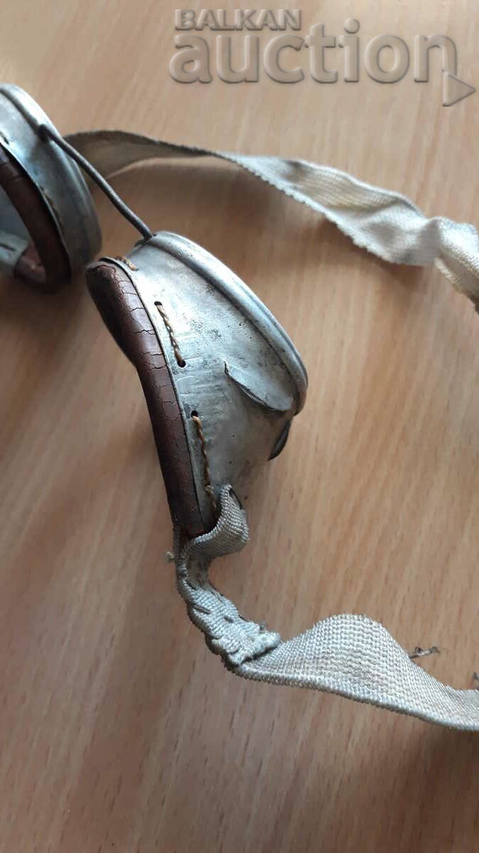 ancient primitive glasses - 7 ancient primitive glasses - 7