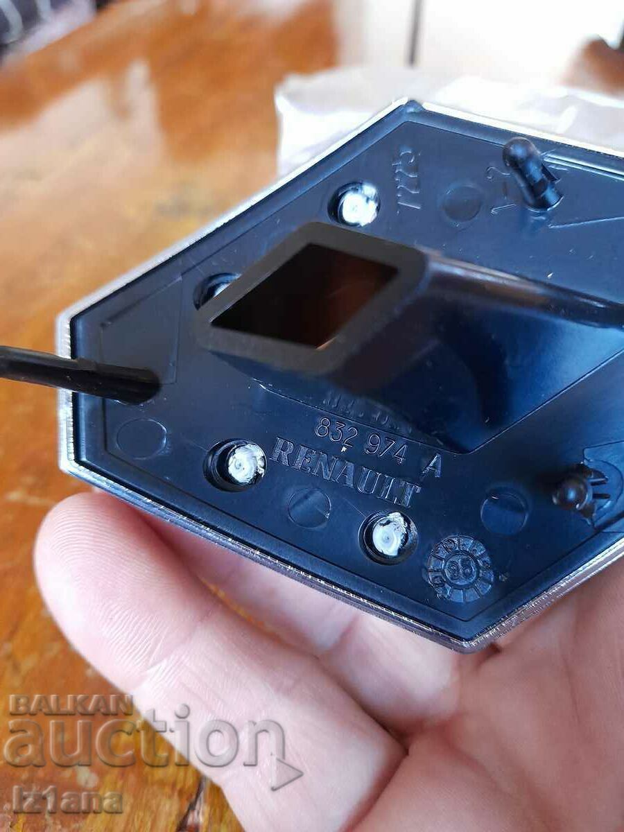 Emblem Renault, Renault - 5 Emblem Renault, Renault - 5