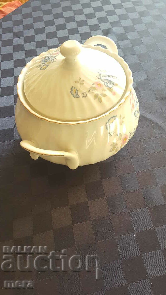 Large soup pot 2 liters with price 45.00 BGN | € 23.01 Large soup pot 2 liters with price 45.00 BGN | € 23.01