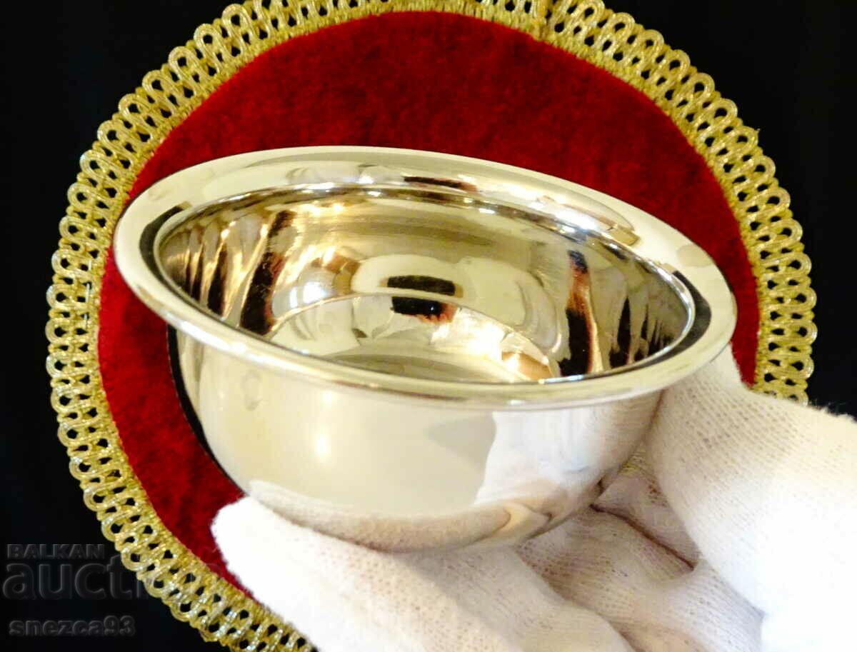 German trivet with bowl. with price 9.00 BGN | € 4.60 German trivet with bowl. with price 9.00 BGN | € 4.60