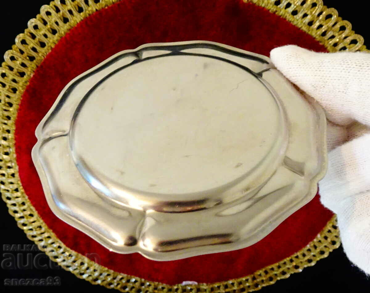 German trivet with bowl. - 5 German trivet with bowl. - 5
