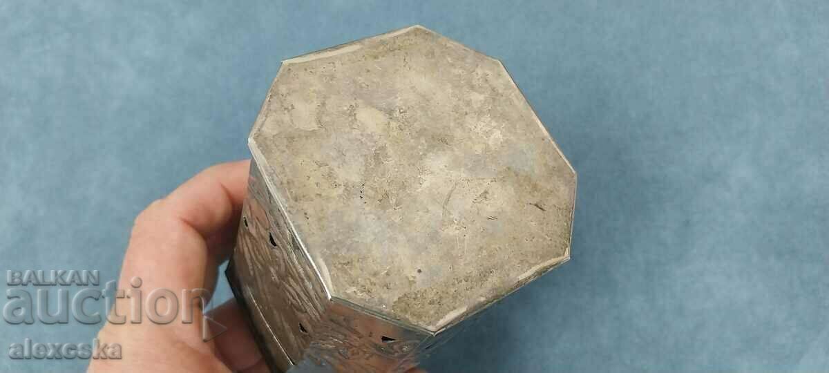 Revival box - 6 Revival box - 6