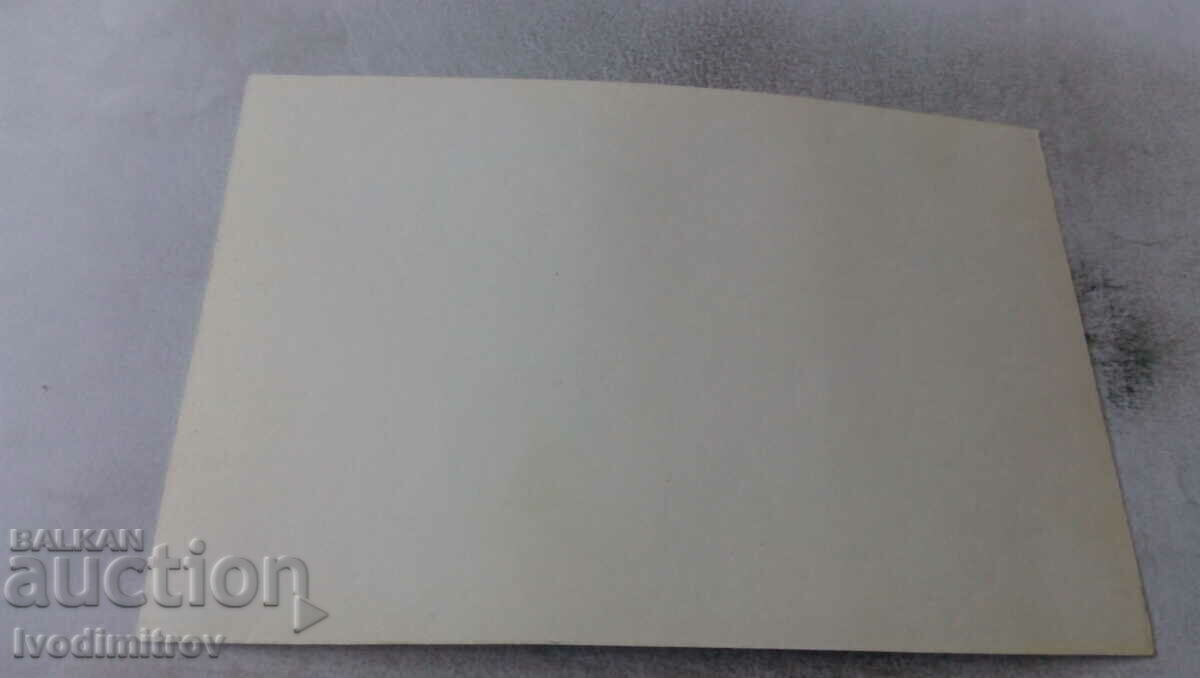 Photo Woman and two men on the sidewalk with price 1.15 BGN | € 0.59