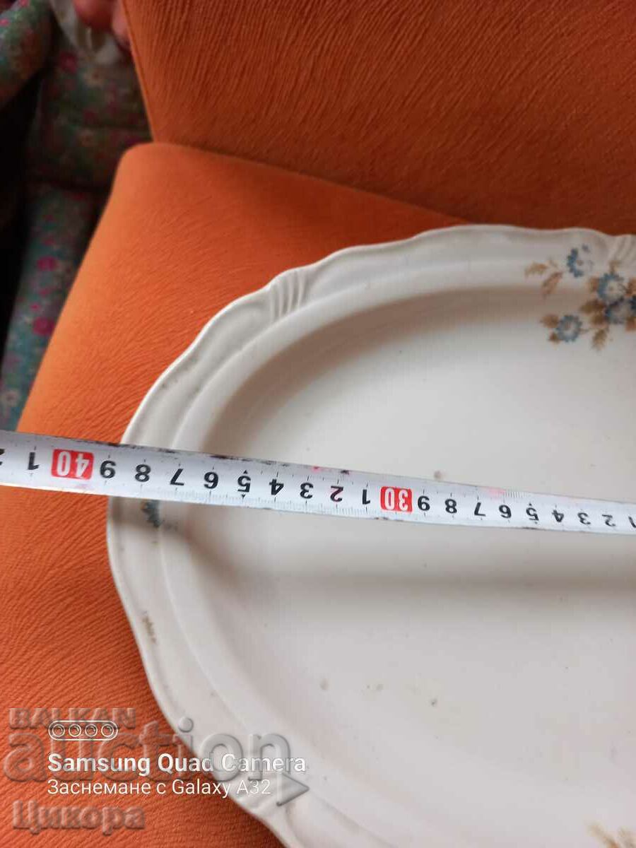OLD PORCELAIN PLATE PLATE with price 20.00 BGN | € 10.23
