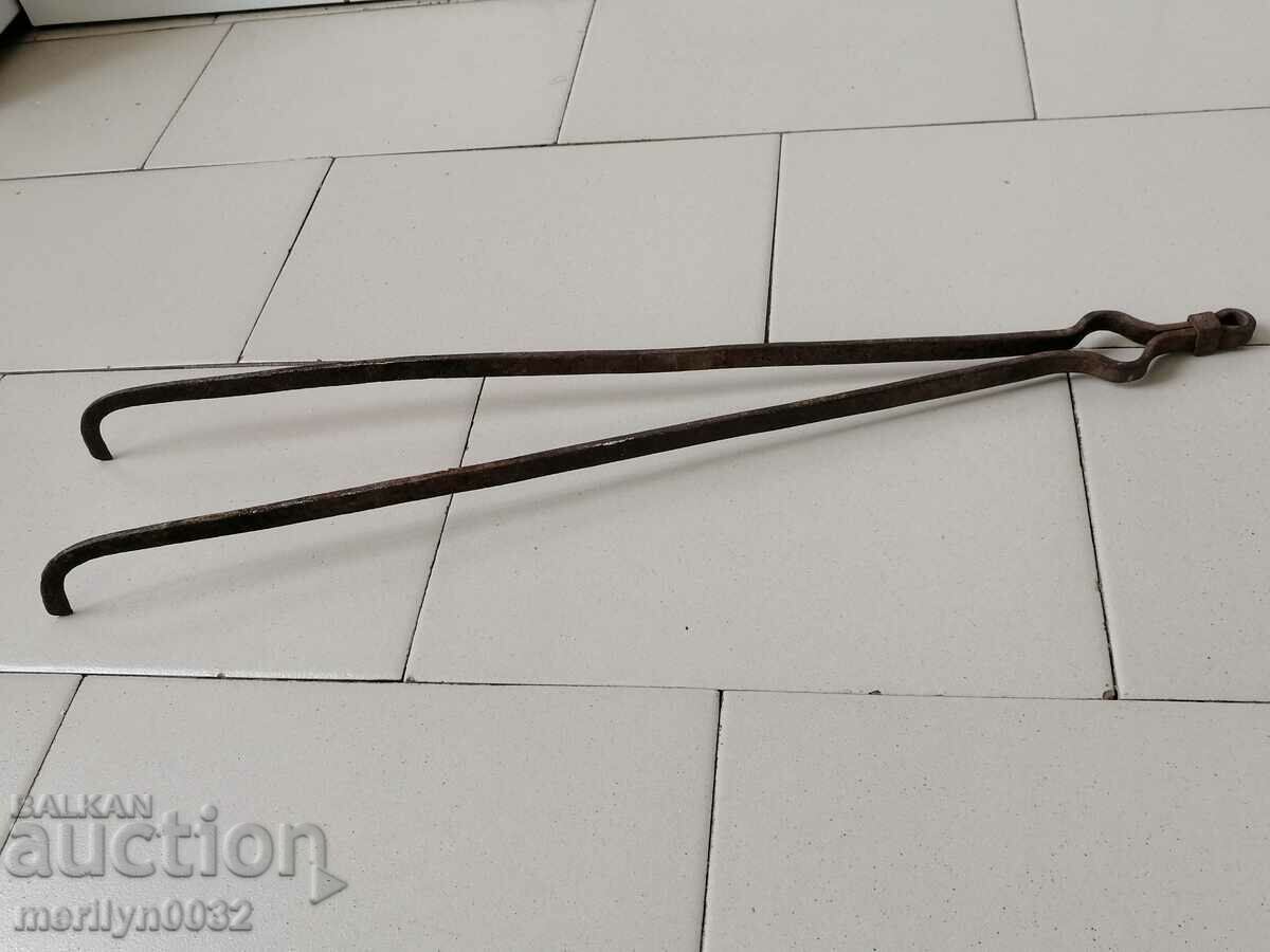 Old dilaf, mash, wrought iron for a furnace with price 39.00 BGN | € 19.94 Old dilaf, mash, wrought iron for a furnace with price 39.00 BGN | € 19.94