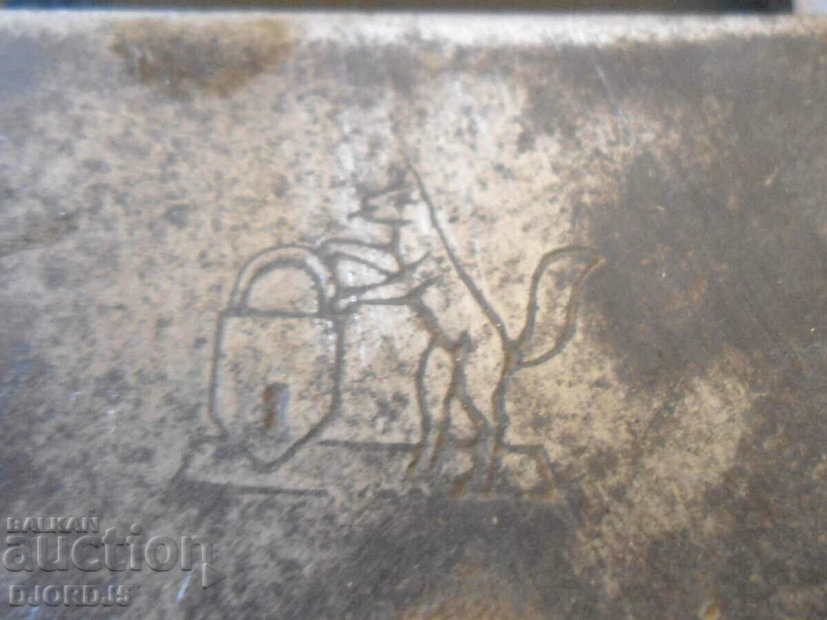 Δημοπρασία Παλιά λουκέτο, σήμανση Δημοπρασία Παλιά λουκέτο, σήμανση