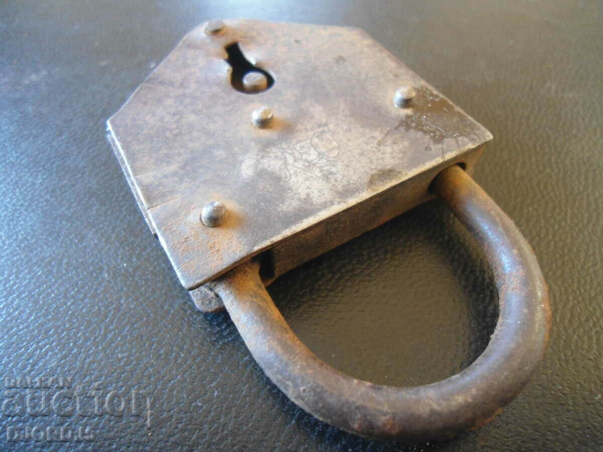 Παλιά λουκέτο, σήμανση - 5 Παλιά λουκέτο, σήμανση - 5