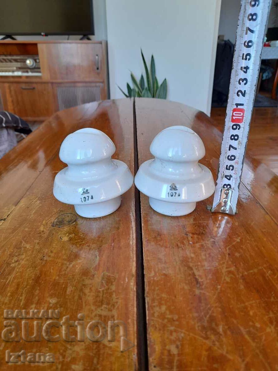 Auction Old porcelain insulator Auction Old porcelain insulator