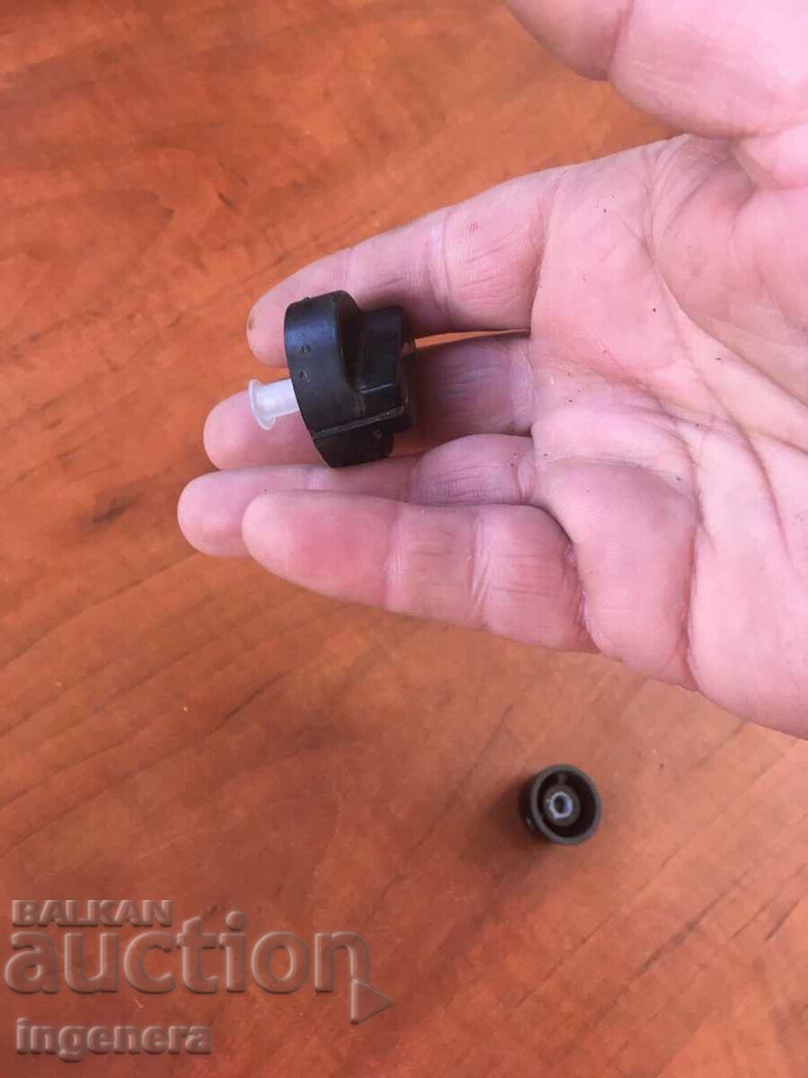 KNOB BAKELITE AND PLASTIC KNOBS-5 PCS - 7 KNOB BAKELITE AND PLASTIC KNOBS-5 PCS - 7