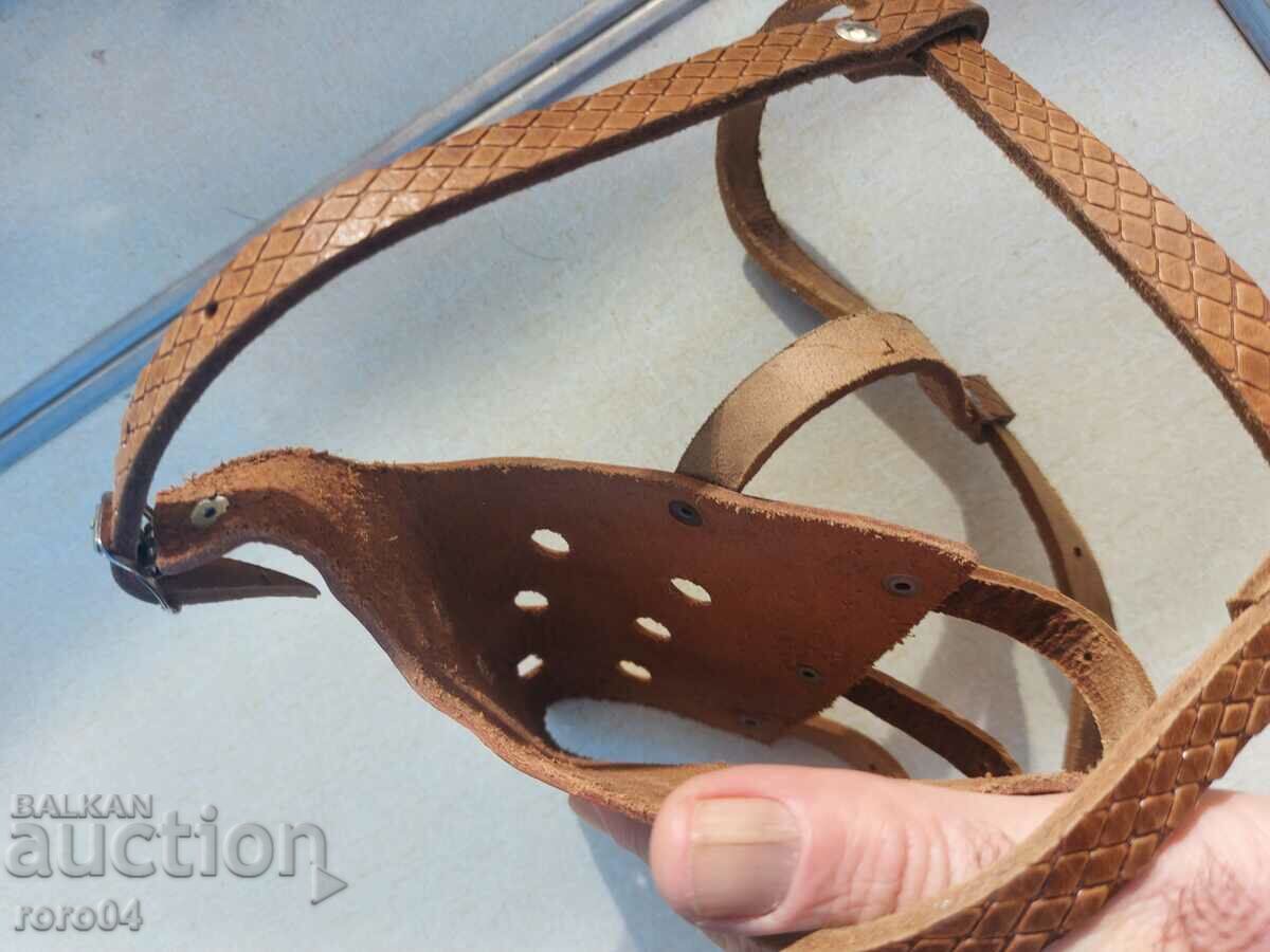 Auction Muzzle - LEATHER - HIGHEST CLASS Auction Muzzle - LEATHER - HIGHEST CLASS